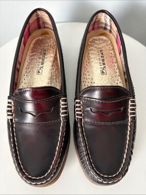 Sperry Top-Sider Brown Leather Penny Loafers with Contrast Stitching